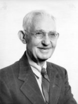 james_elder.jpg - 5225 Bytes